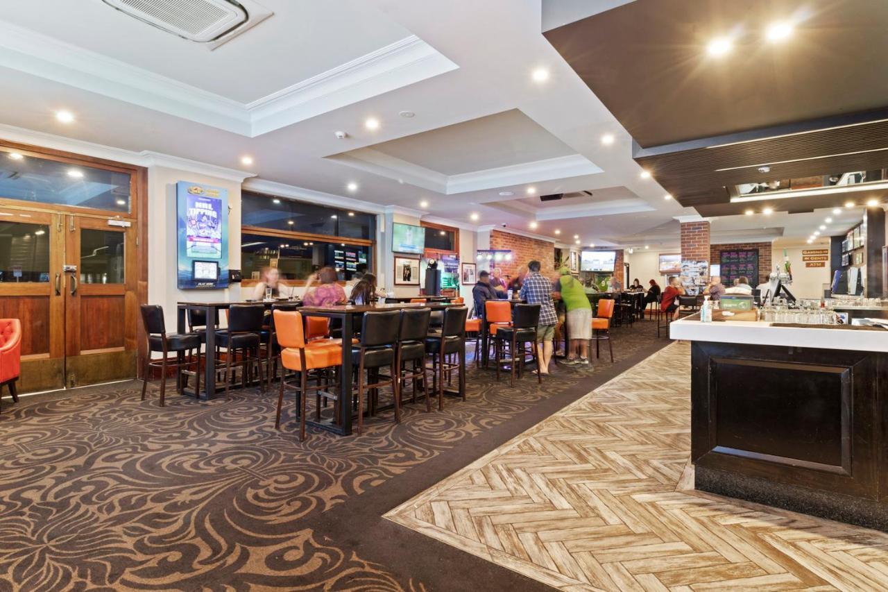 Hotel Queanbeyan Canberra Екстер'єр фото