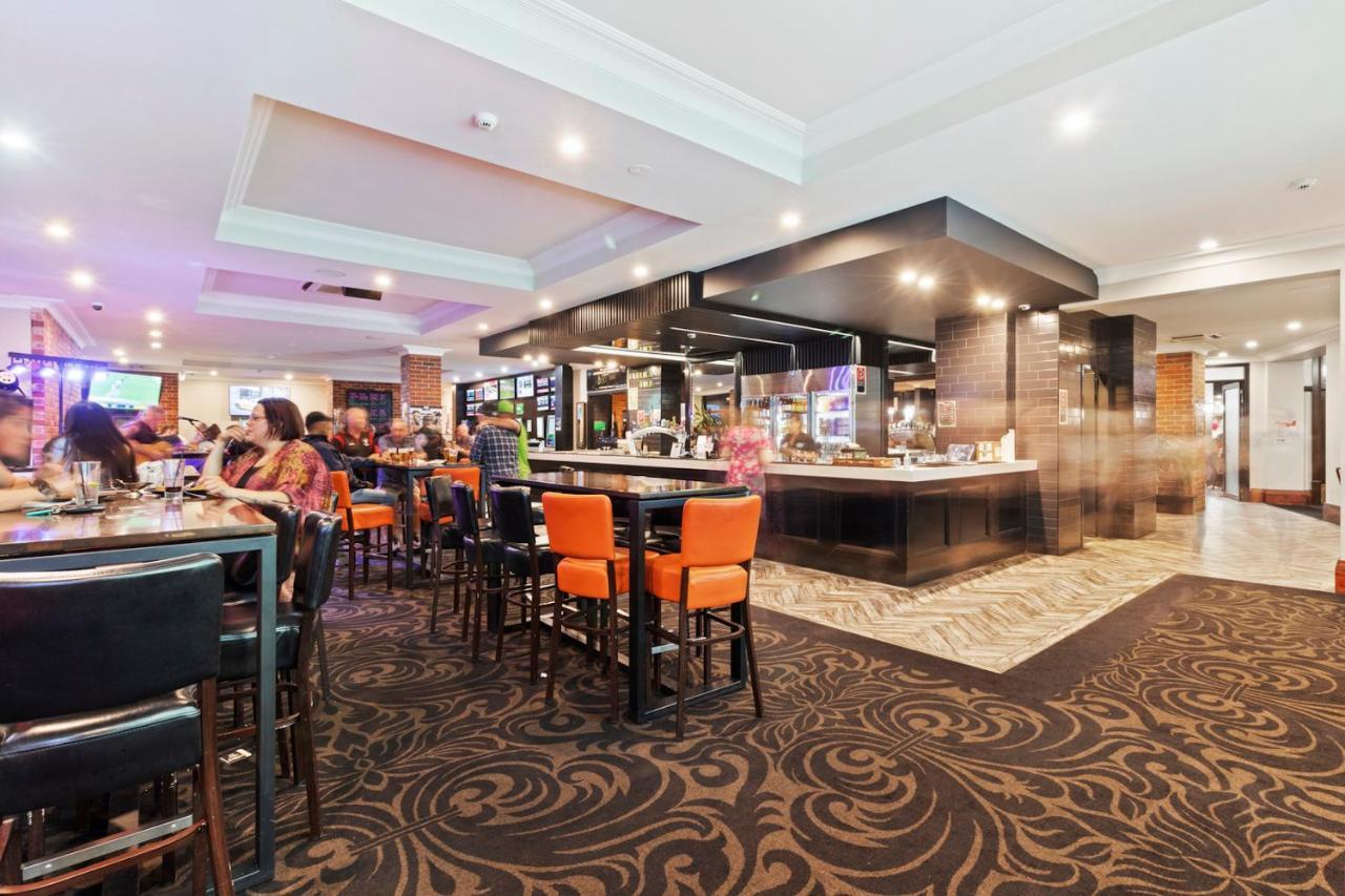 Hotel Queanbeyan Canberra Екстер'єр фото